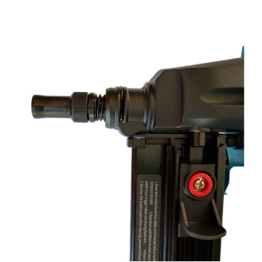 Акумуляторний цвяхозабивний пістолет Toua DCCN 40